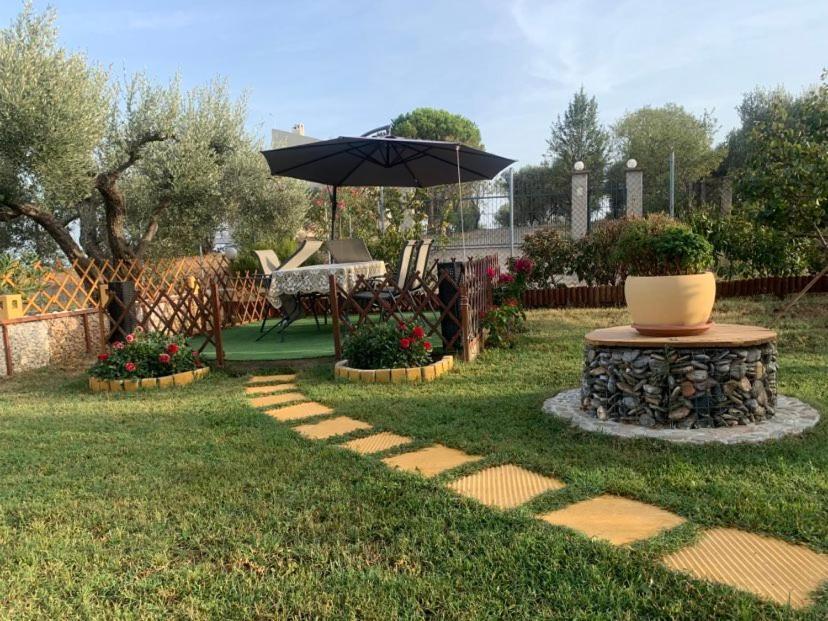 Dora'S Garden Villa Alexandroupoli Exterior foto